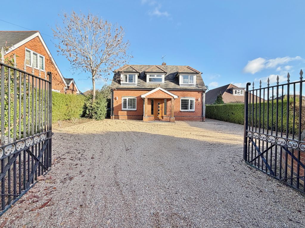 Property photo 1 of 31