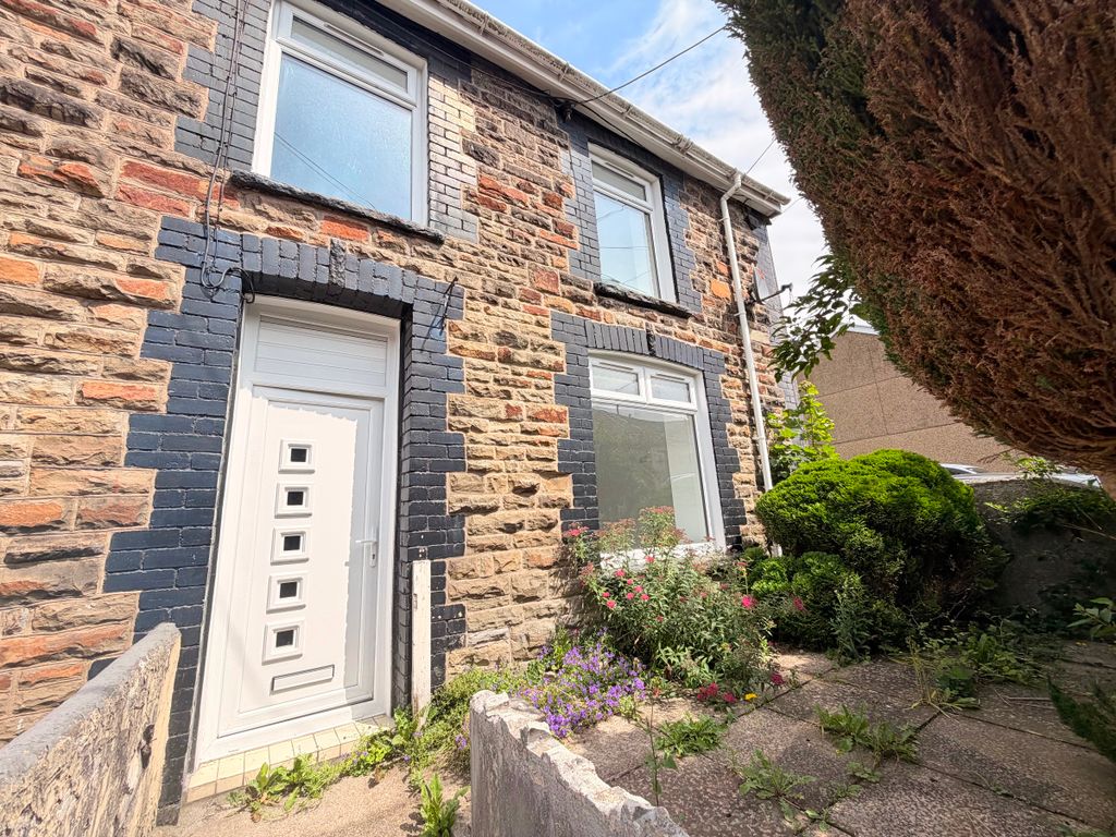 Property photo 1 of 31