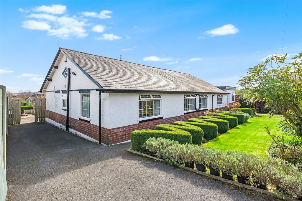 Property photo 3 of 53 Front