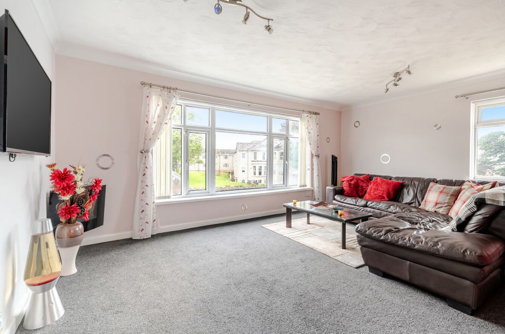 Property photo 2 of 19 1447073-4-69E280c...