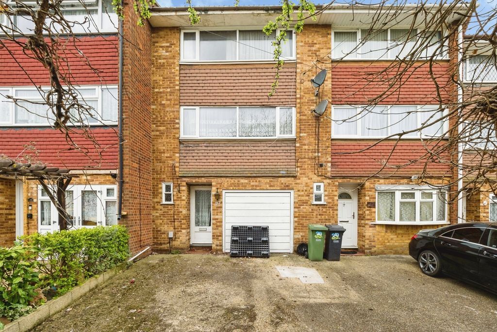 Property photo 1 of 20 Pbox-Img.Jpg