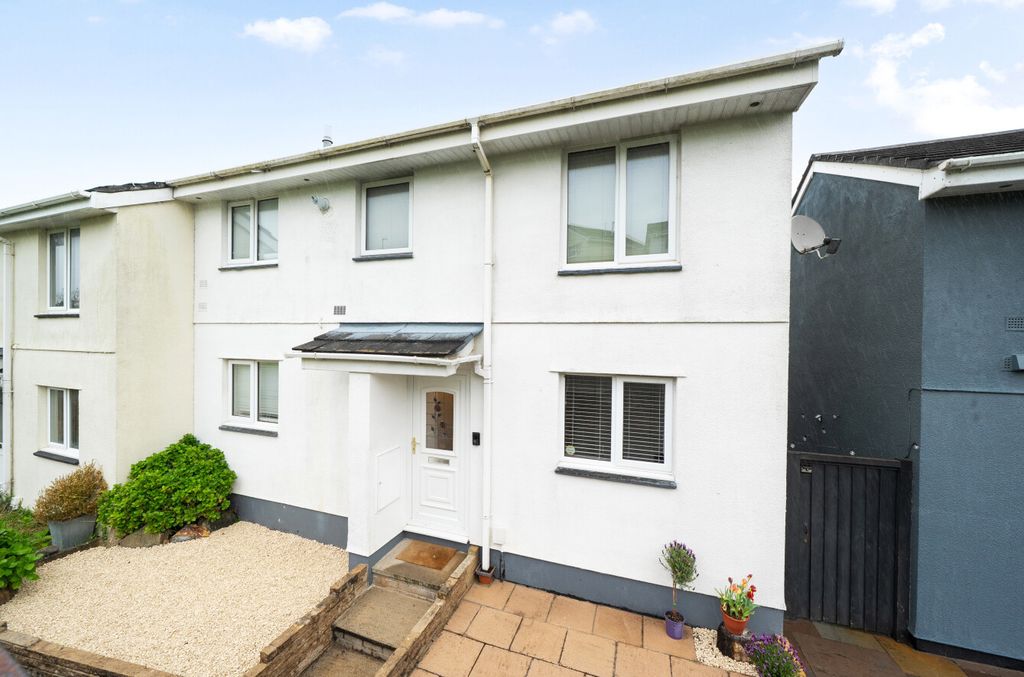 Property photo 1 of 23 1446045-1-69E264d...