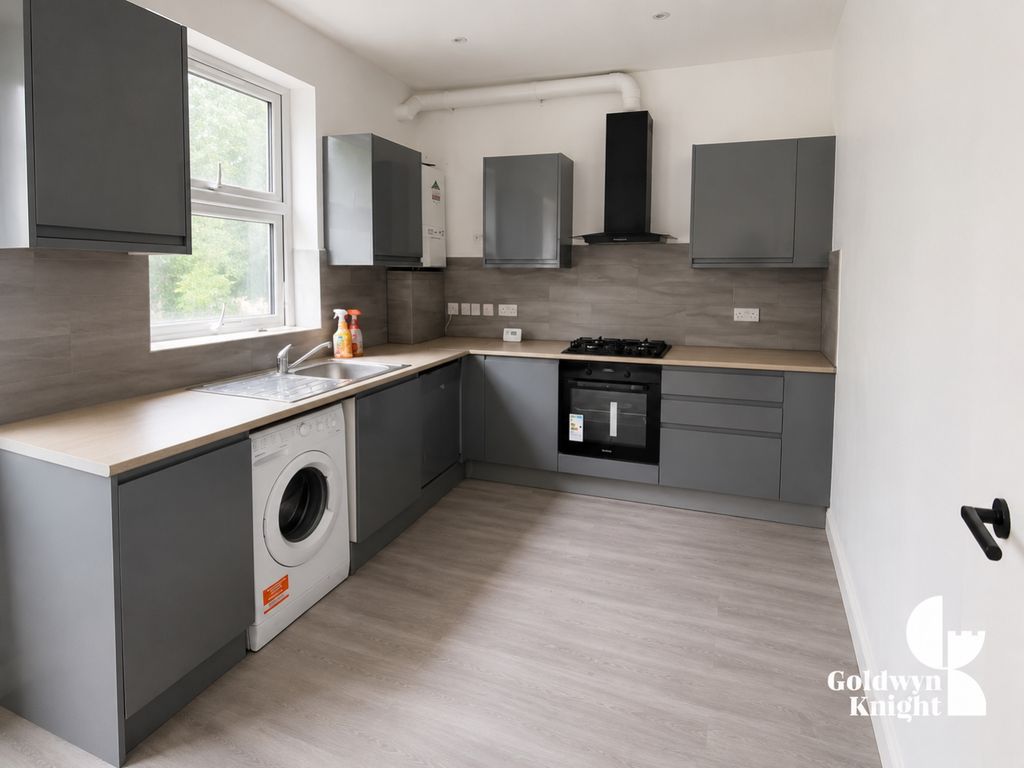 Property photo 3 of 5 0Ab3676E-756B-46d4-Af19-A47d72d4c11c