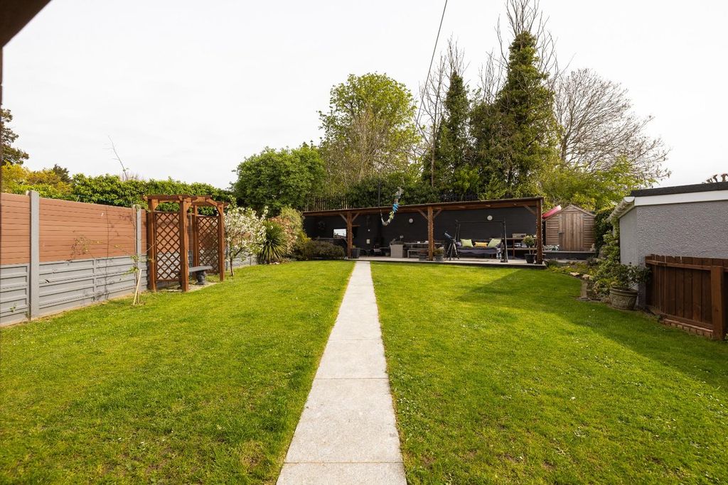 Property photo 1 of 40 Char9435.Jpg