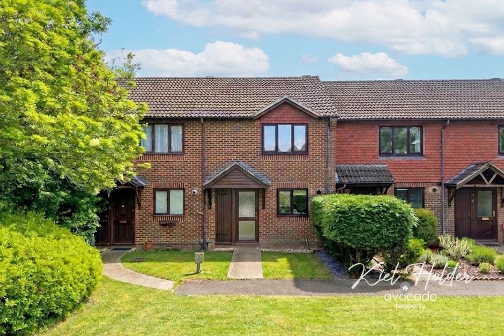 Property photo 1 of 17 4984071