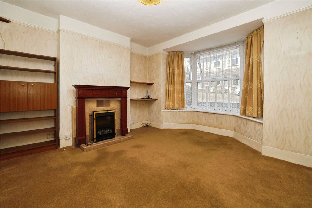 Property photo 2 of 10 Picture No. 07