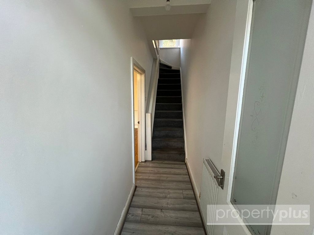 Property photo 3 of 15 Picture No. 18