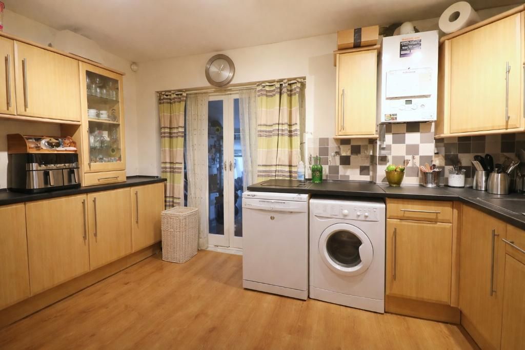 Property photo 3 of 6 Photo 3