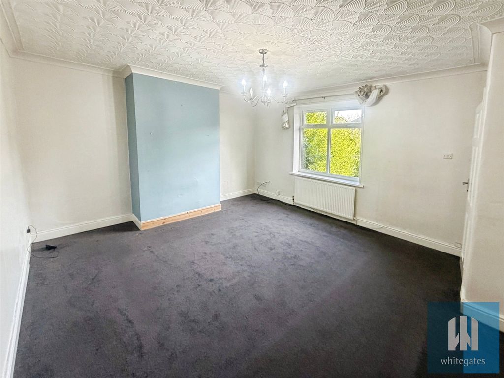 Property photo 3 of 14 Picture No. 18