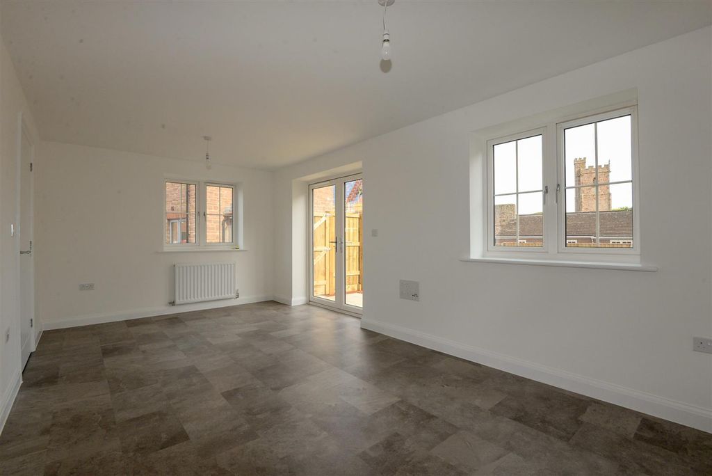 Property photo 3 of 20 Living Room 2.Jpg