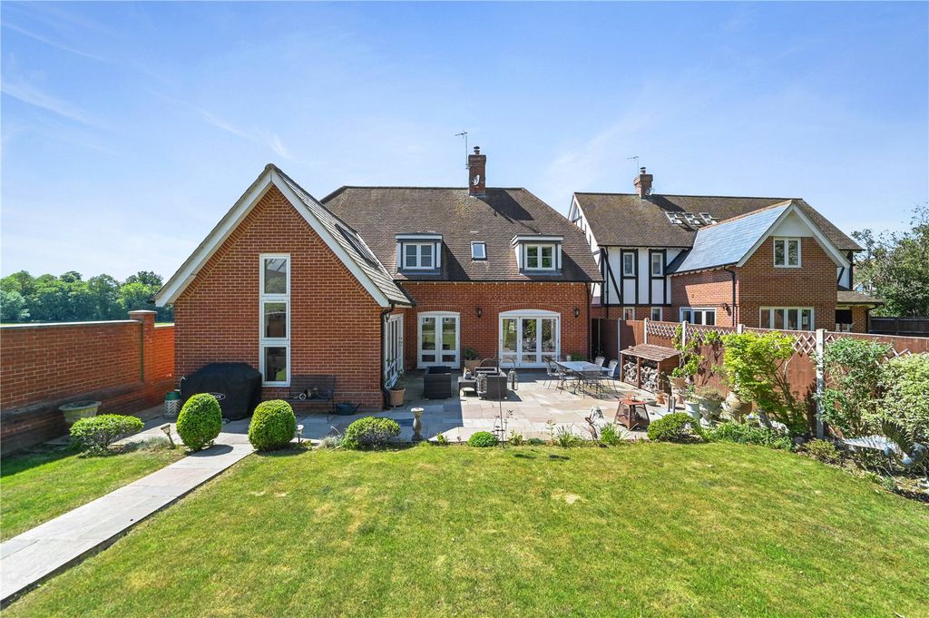 Property photo 1 of 26 Picture No. 02