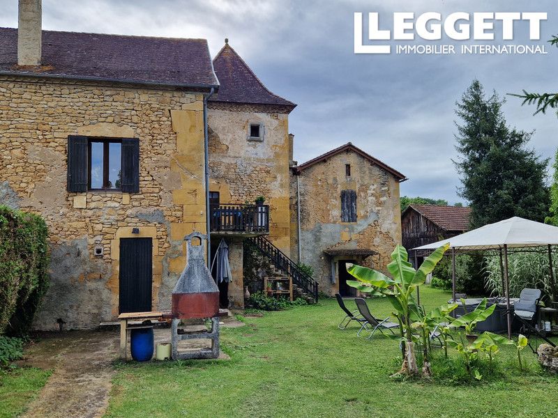 Property photo 2 of 10