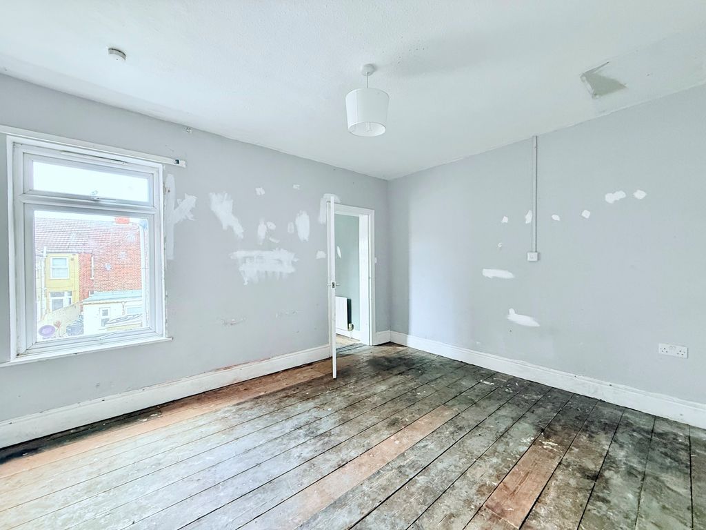 Property photo 2 of 4
