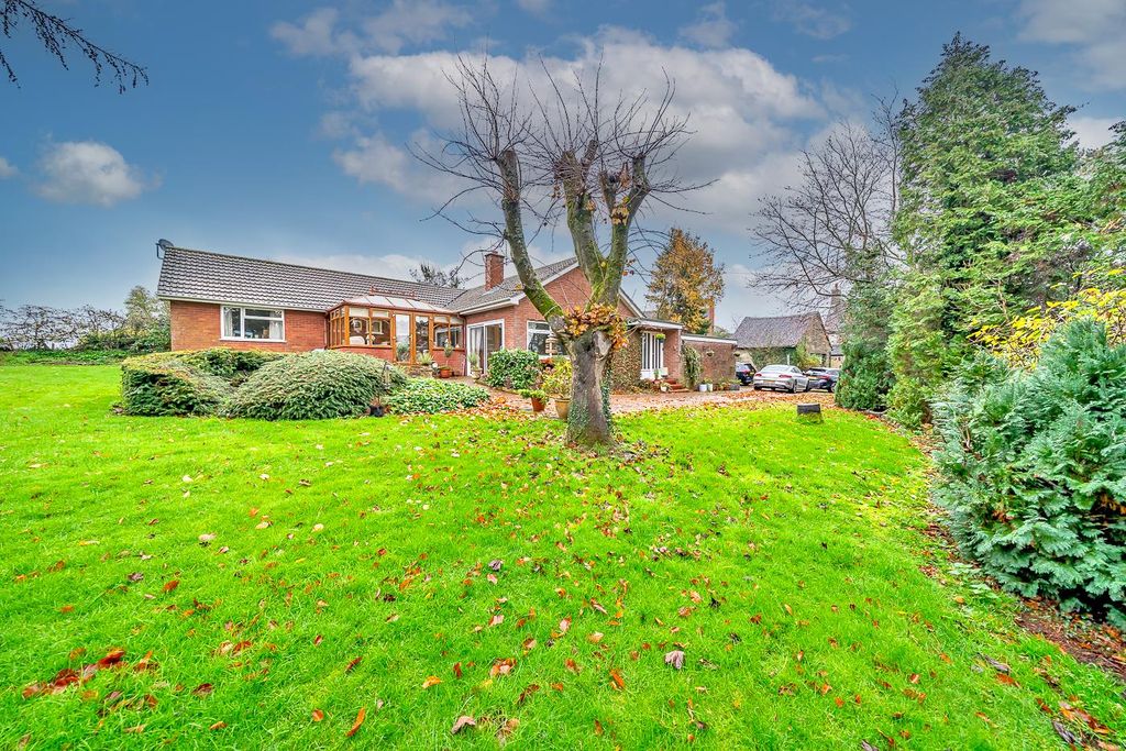 Property photo 3 of 44 Webbs-164.Jpg
