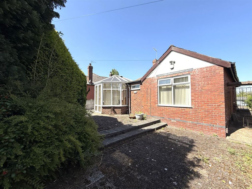 Property photo 1 of 19 Front B.Jpg
