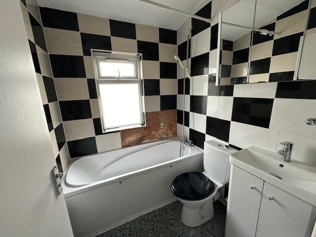 Property photo 3 of 10 New Bathroom.Jpg