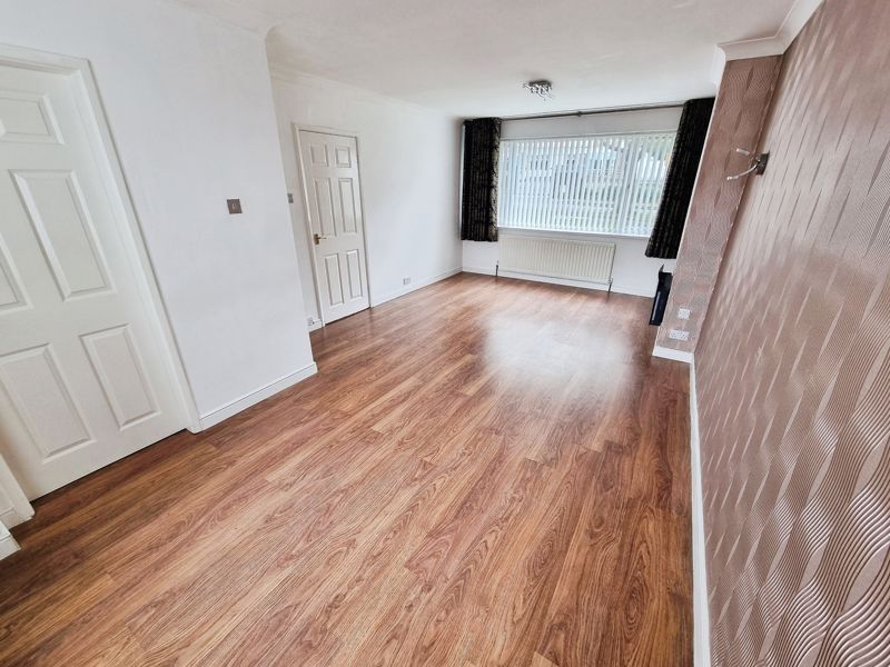 Property photo 3 of 13 Photo 11