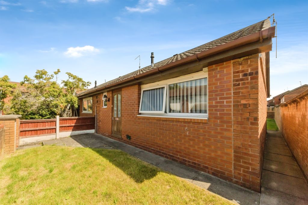 Property photo 3 of 17