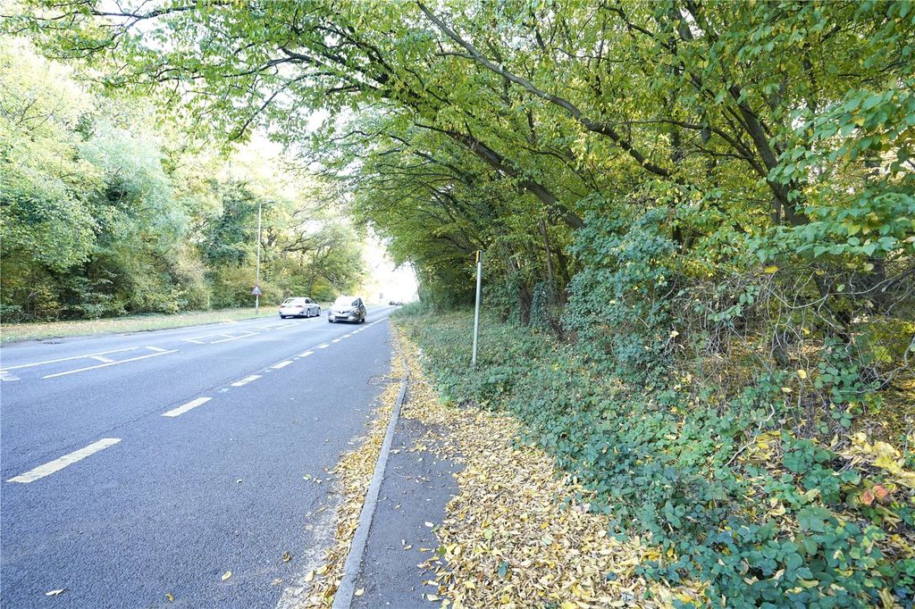 Property photo 3 of 8 Picture No. 02