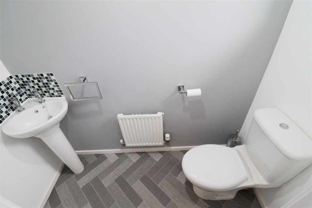 Property photo 2 of 11 Img_2685.Jpg