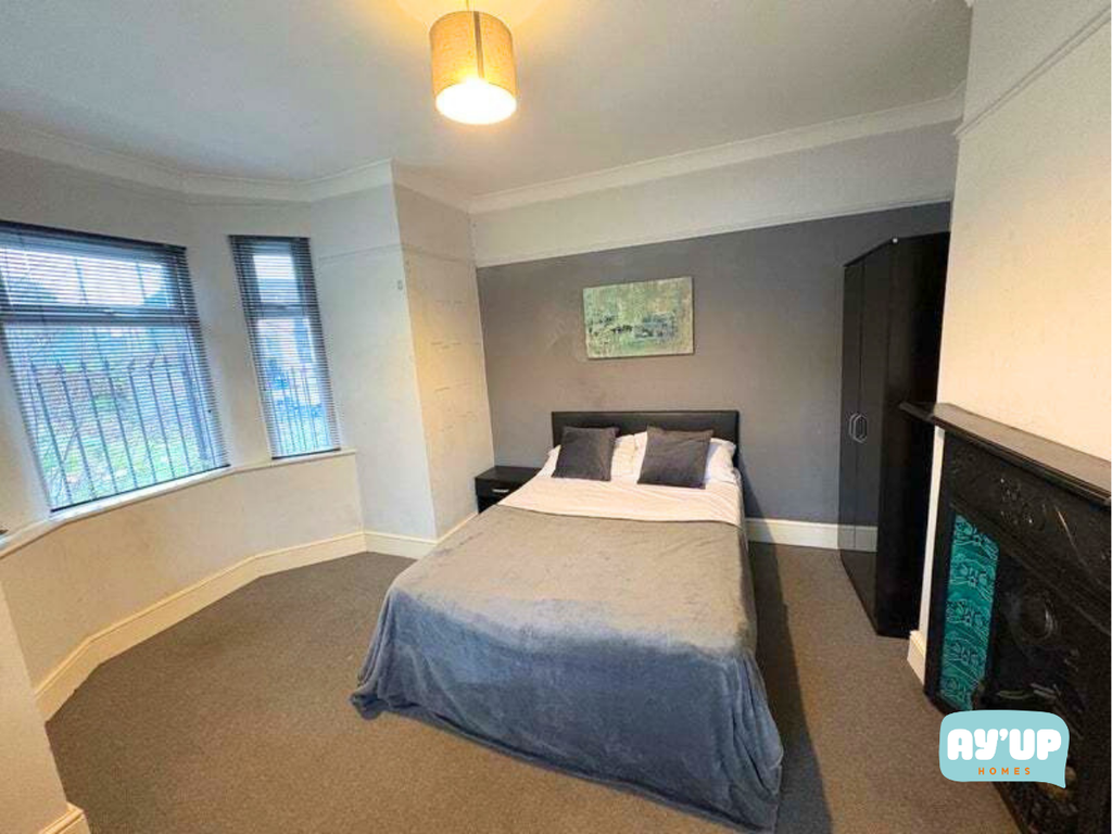 Property photo 3 of 5