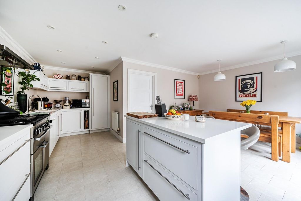 Property photo 3 of 21 1418282-11-69A1B21B2Ab34.Jpg