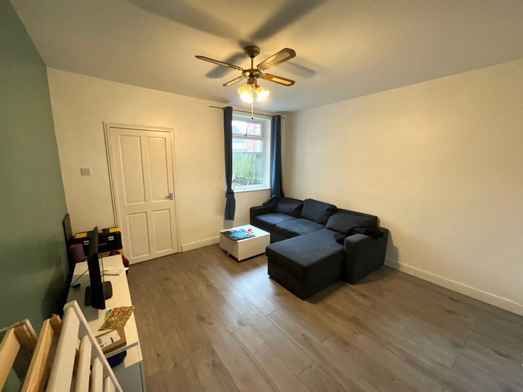 Property photo 2 of 7 Img_3253