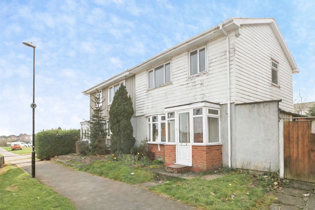 Property photo 1 of 19 Front