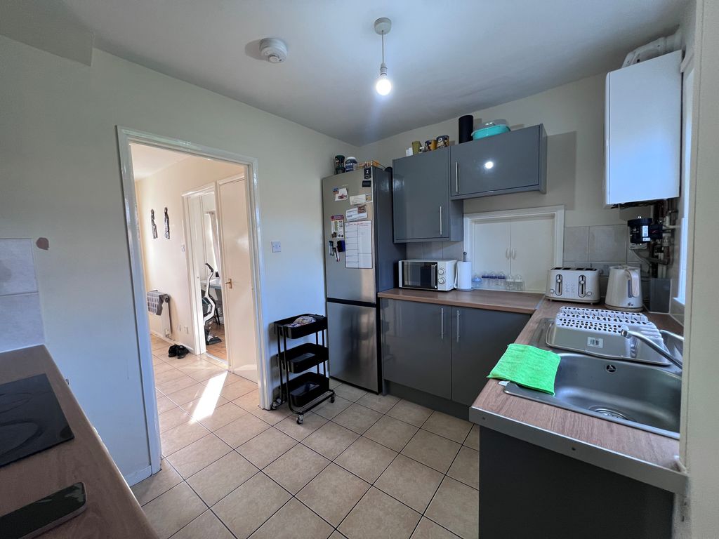 Property photo 3 of 11 Front