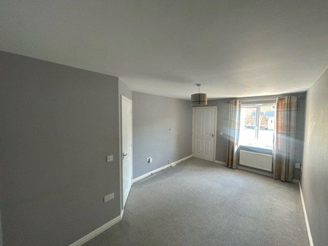Property photo 2 of 9 Picture No. 51