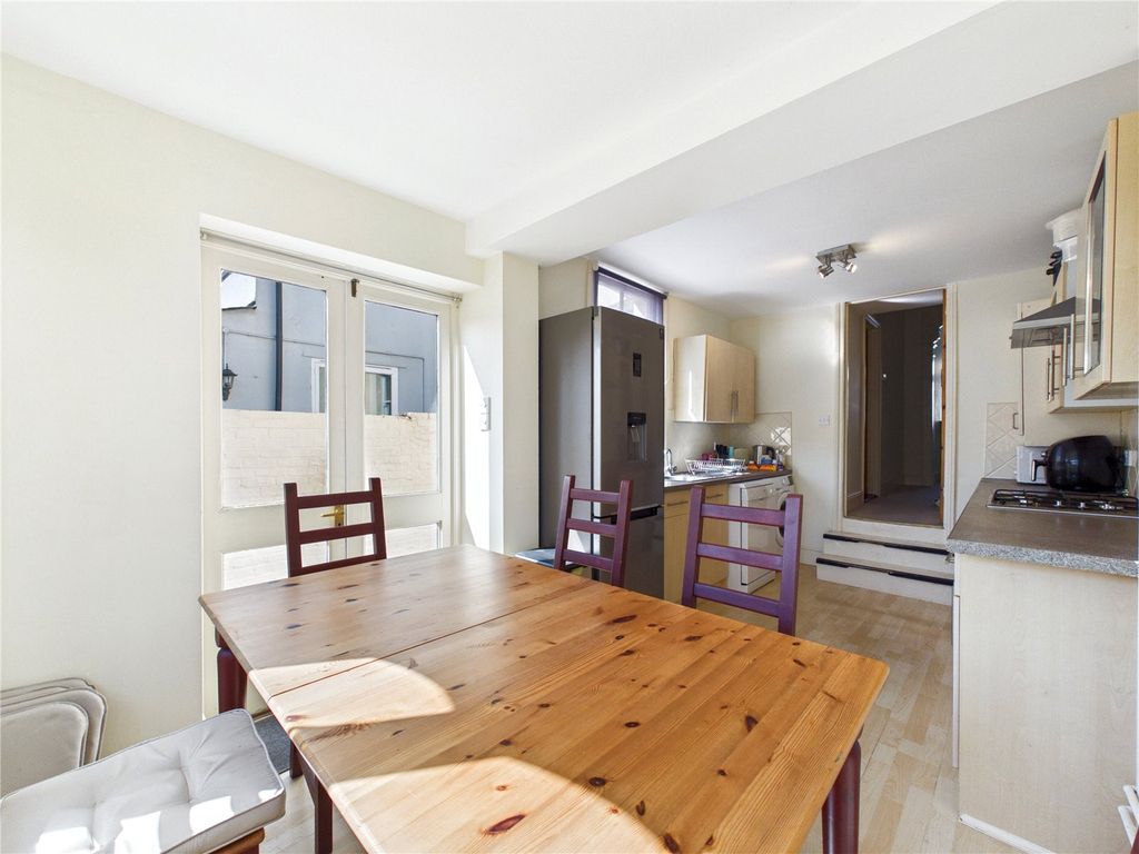 Property photo 3 of 11 Picture No. 03