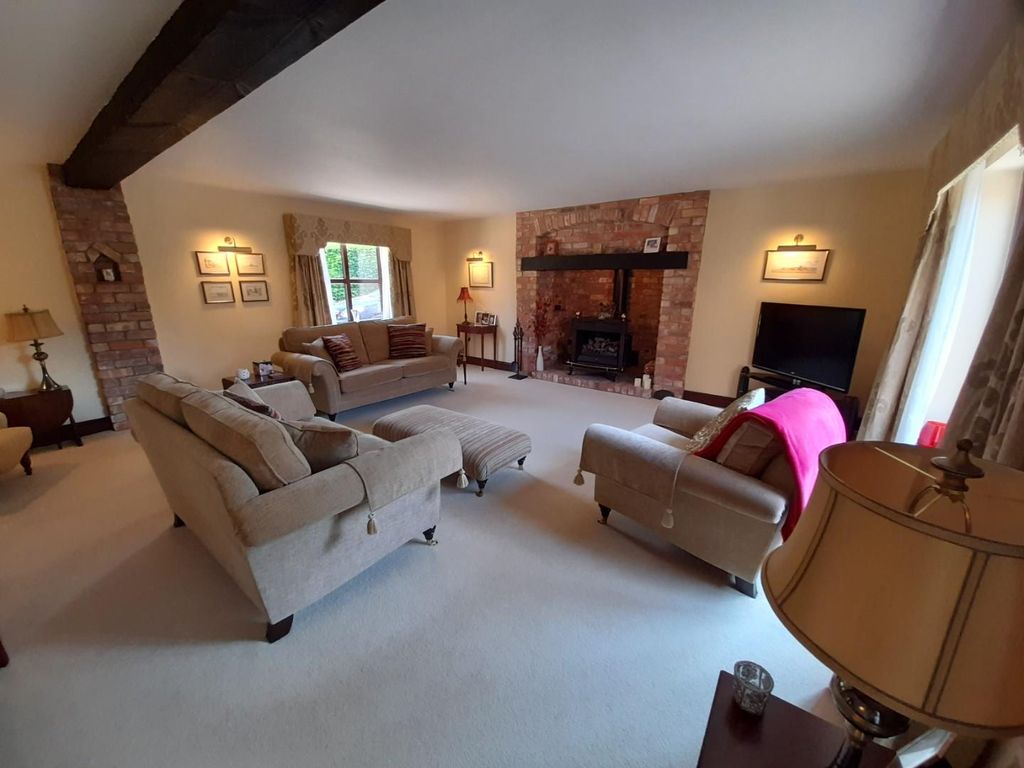 Property photo 2 of 37 20240731_132431.Jpg