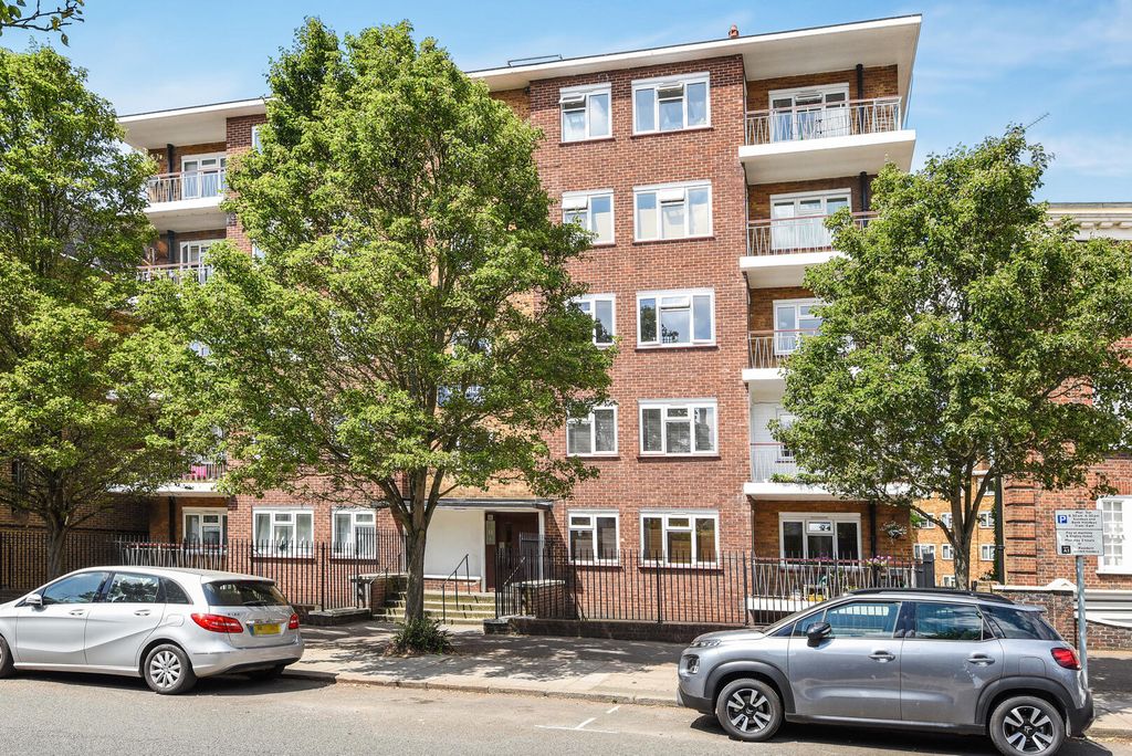 Property photo 2 of 12 Front (Exterior)