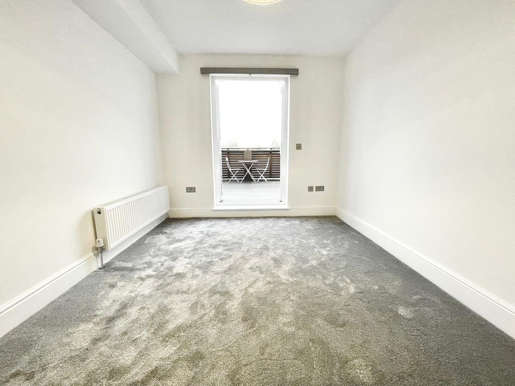 Property photo 2 of 14 Picture No. 26