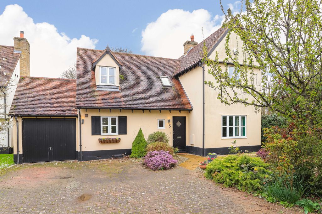 Property photo 1 of 24 Img17