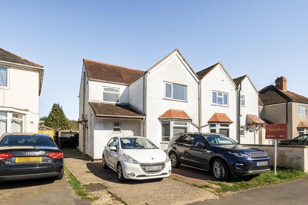 Property photo 1 of 14 External View