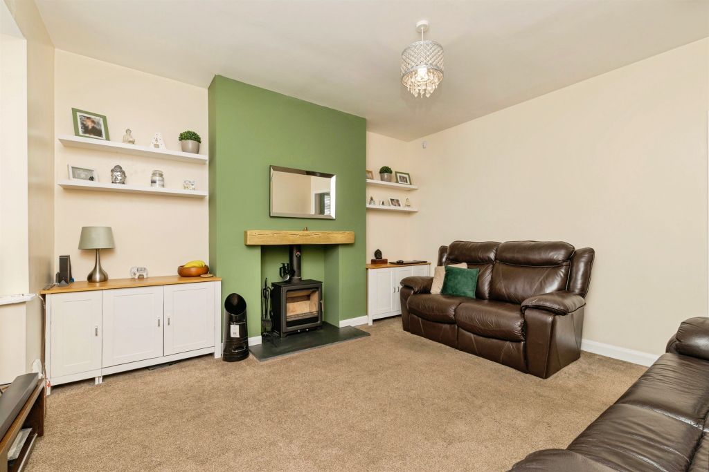 Property photo 3 of 18