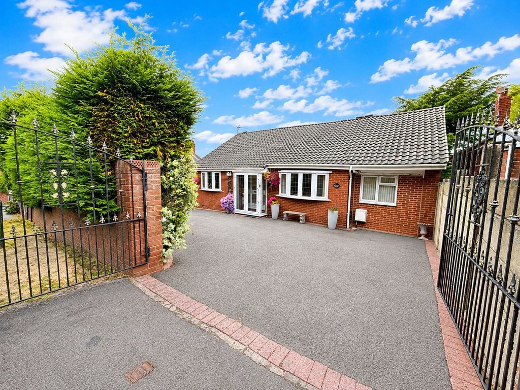 Property photo 1 of 24