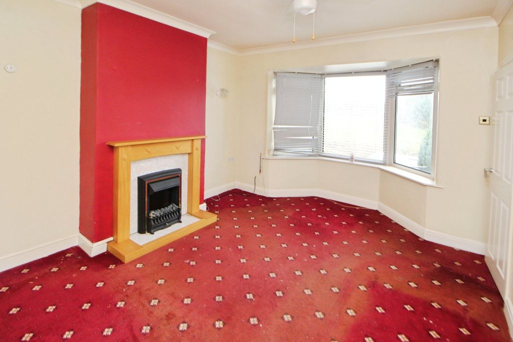 Property photo 3 of 8 Picture No. 05