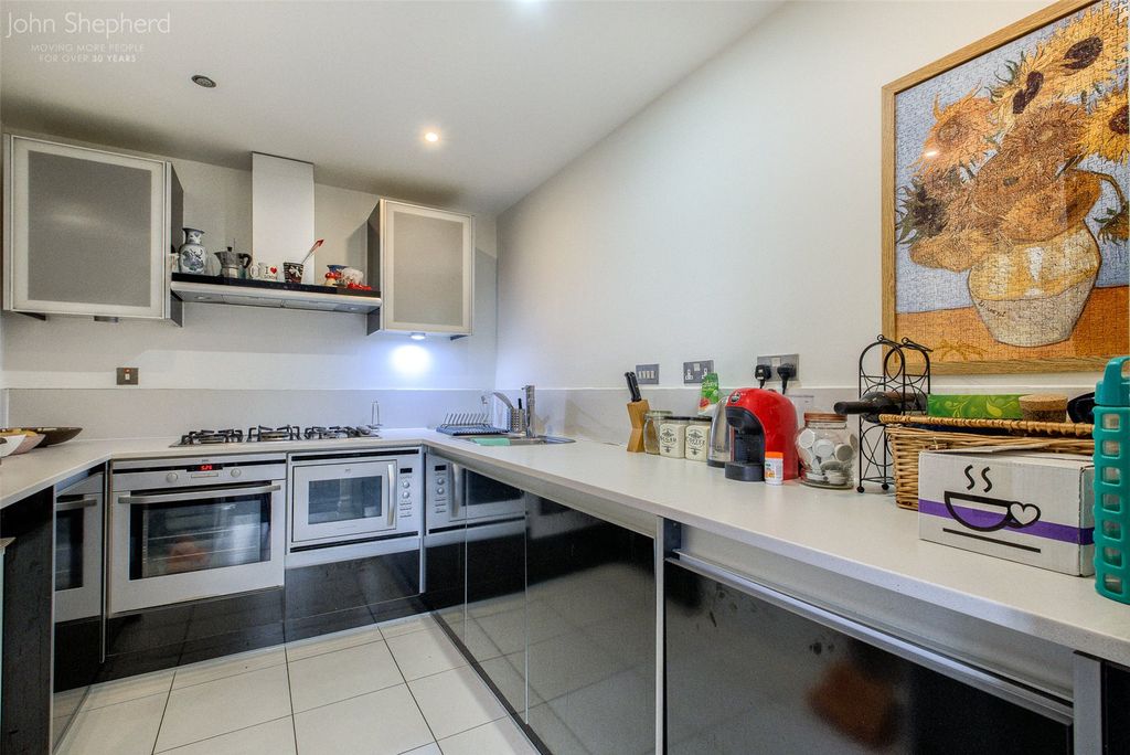 Property photo 2 of 12 Picture No. 01