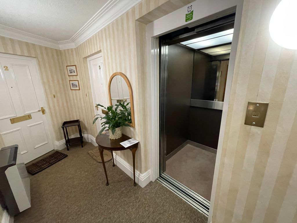 Property photo 2 of 11 Img_0114