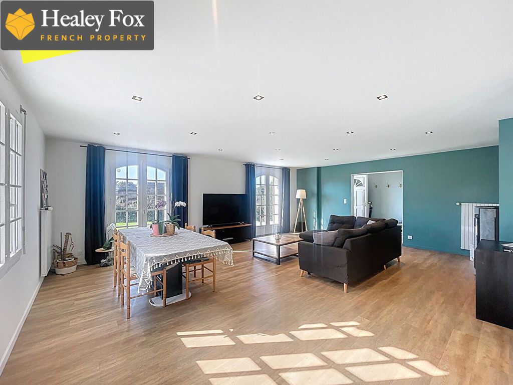 Property photo 2 of 16