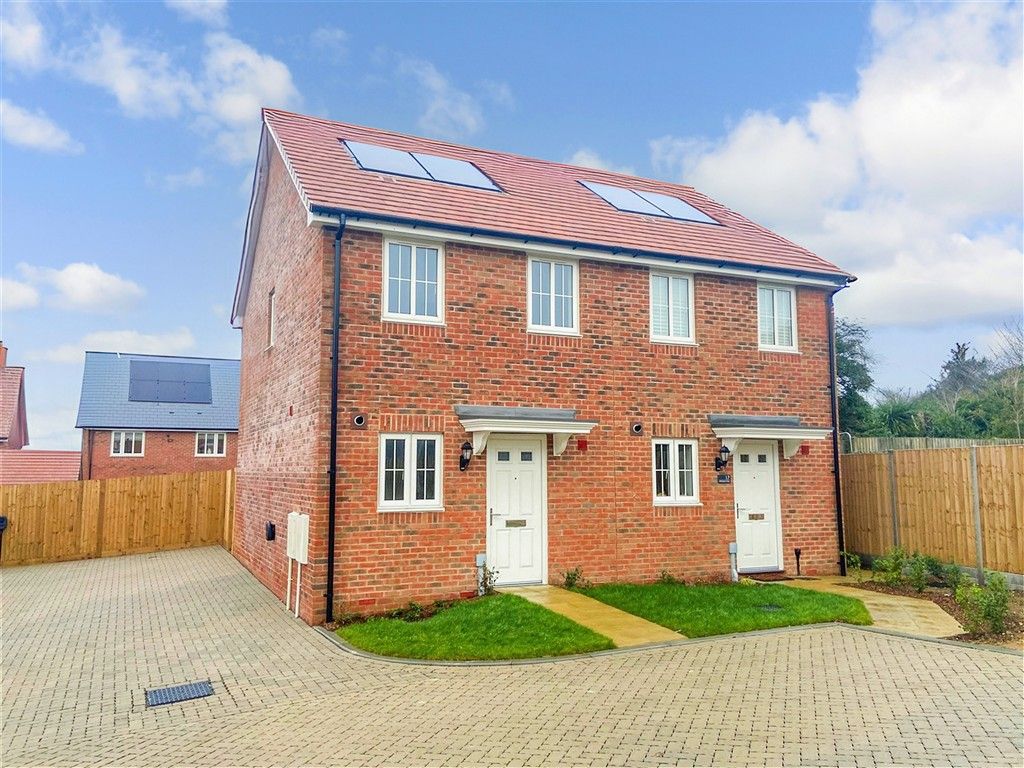 Property photo 2 of 7 External Wilton