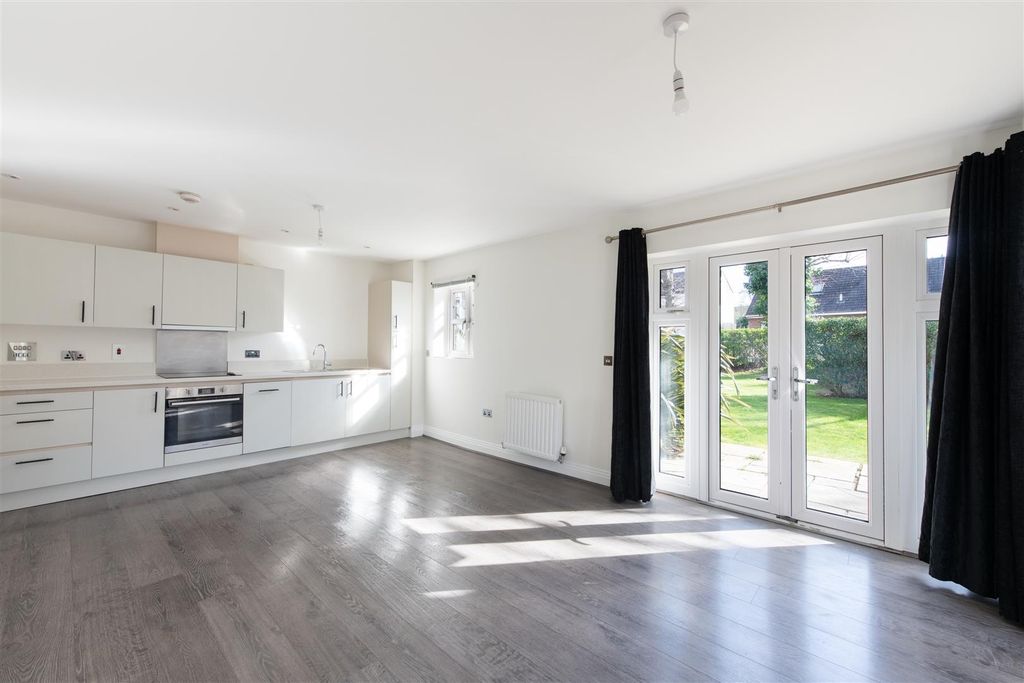 Property photo 3 of 15 Buttercup 9.Jpg