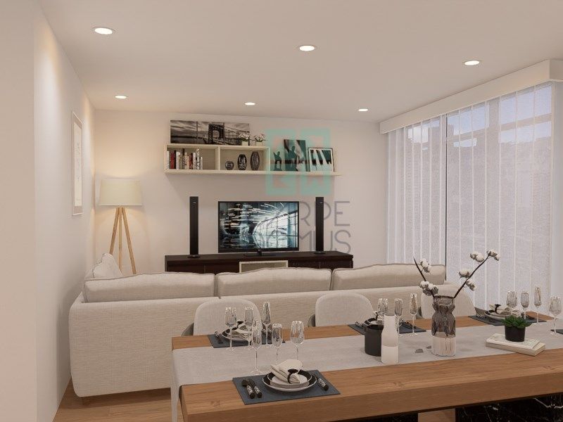 Property photo 3 of 62