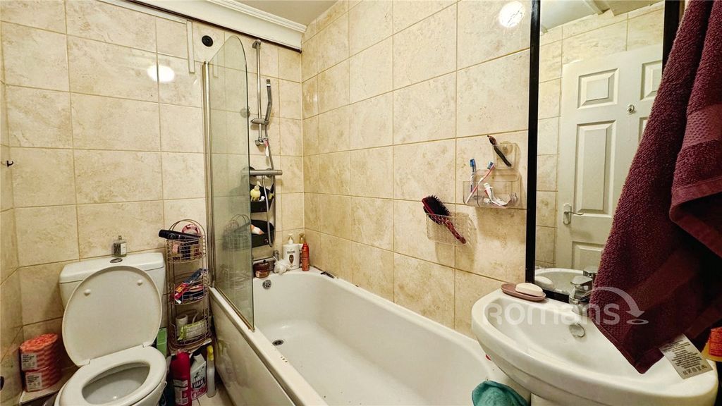 Additional image 19 of 9 bed detached house for saleManor Road, Aldershot, Hampshire GU11