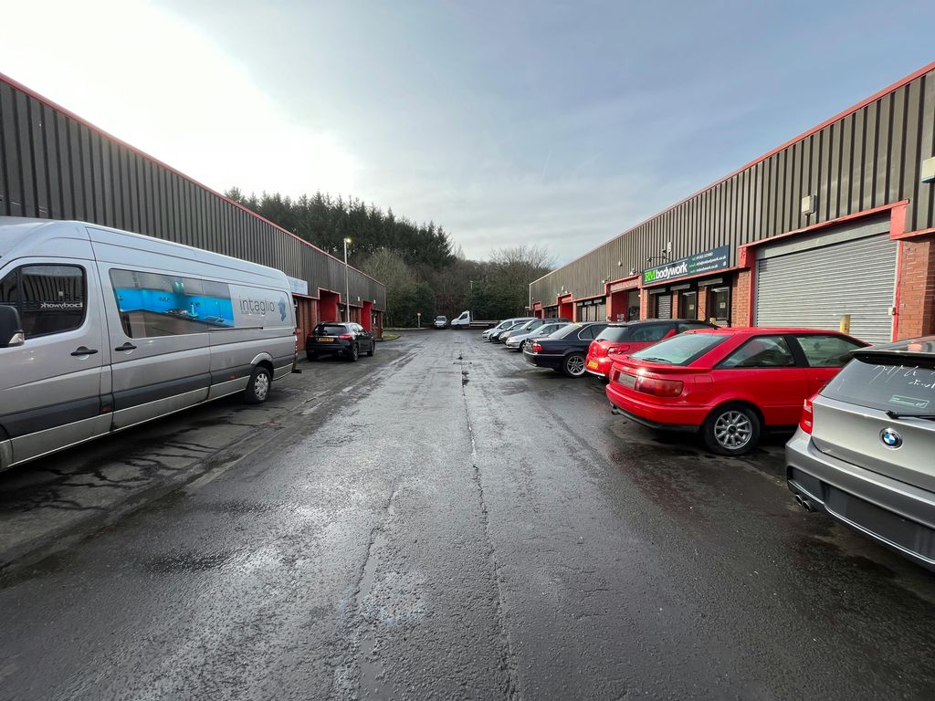 Property photo 3 of 11 41 Hawbank Road