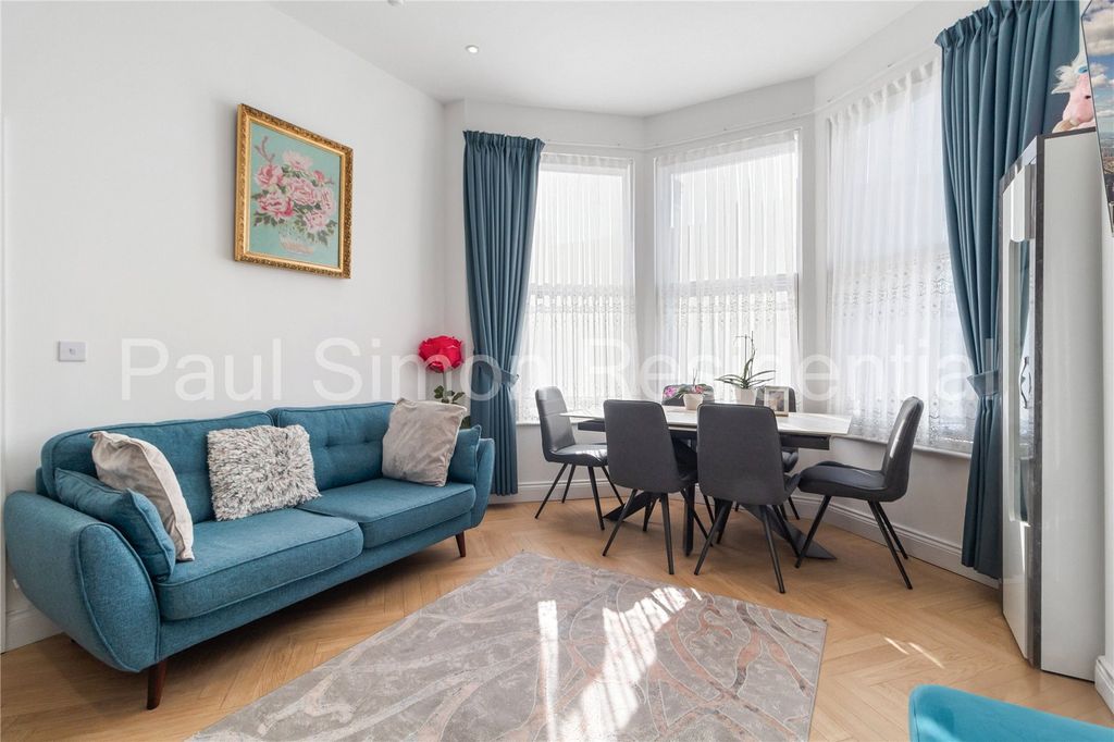 Property photo 3 of 12 Picture No. 03
