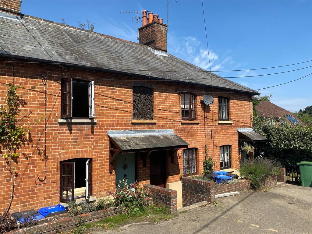 Property photo 1 of 20 Front Aspect