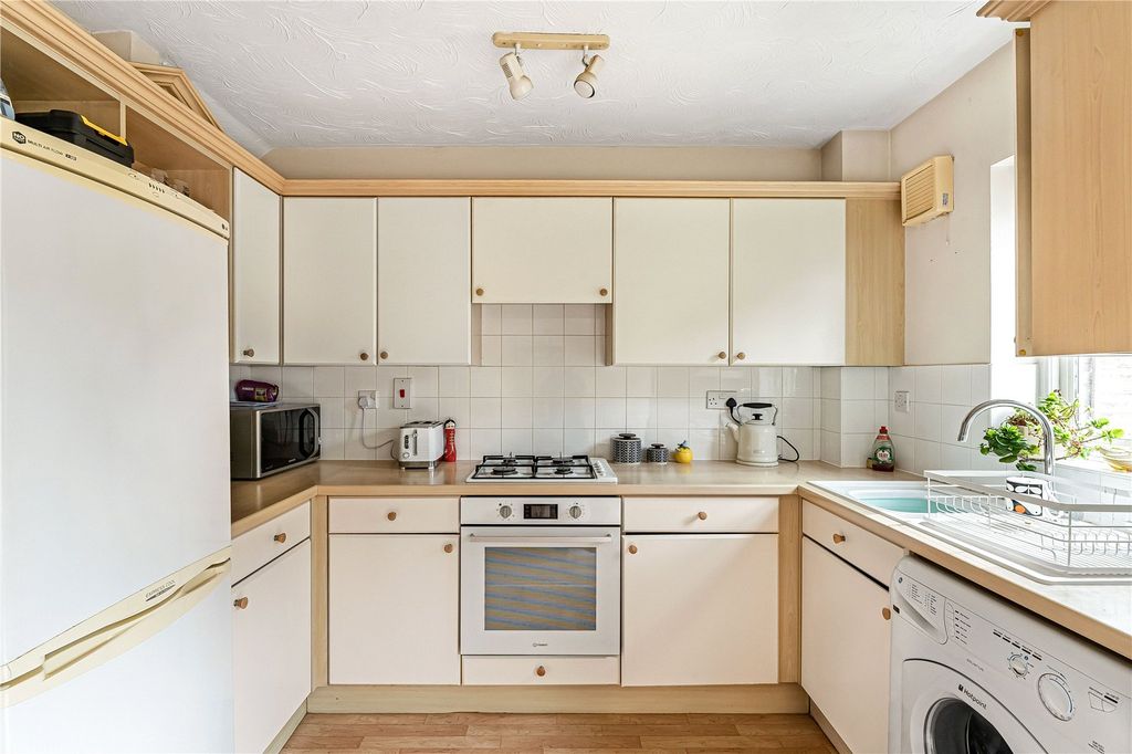 Property photo 2 of 22 Kitchen/Dining